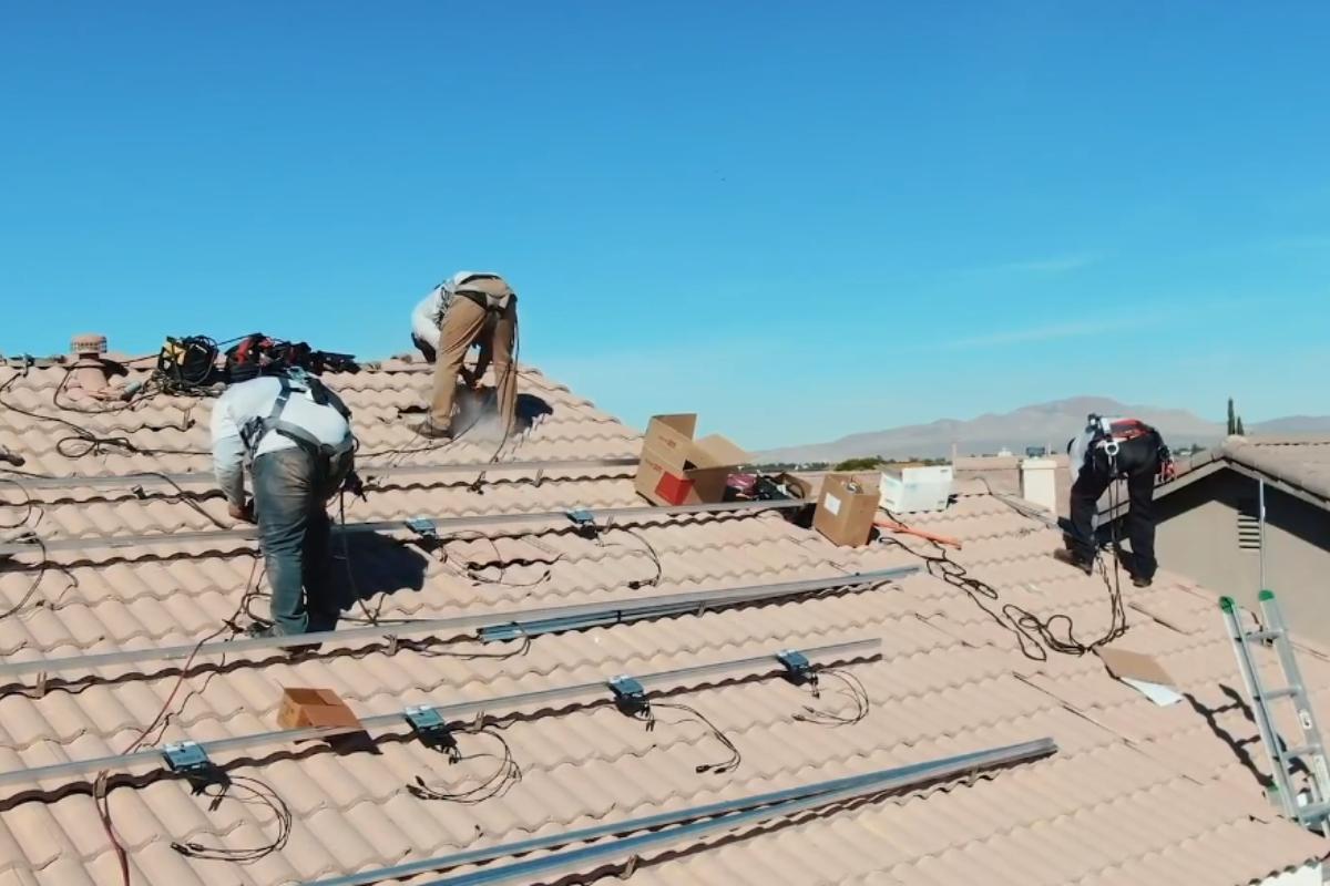 Solar installation on a Marana home