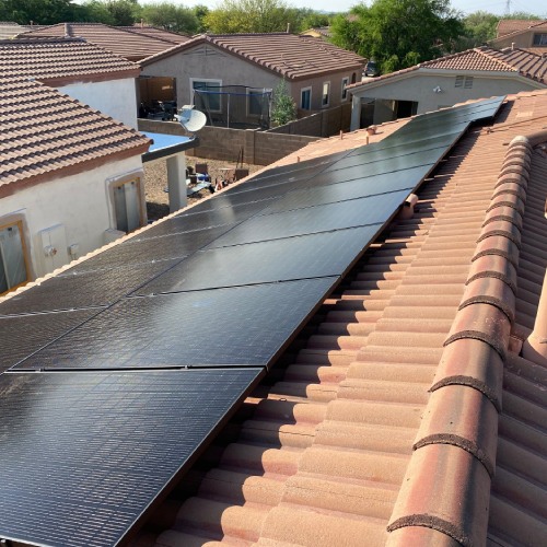 Energy-efficient roofing on a Tucson home